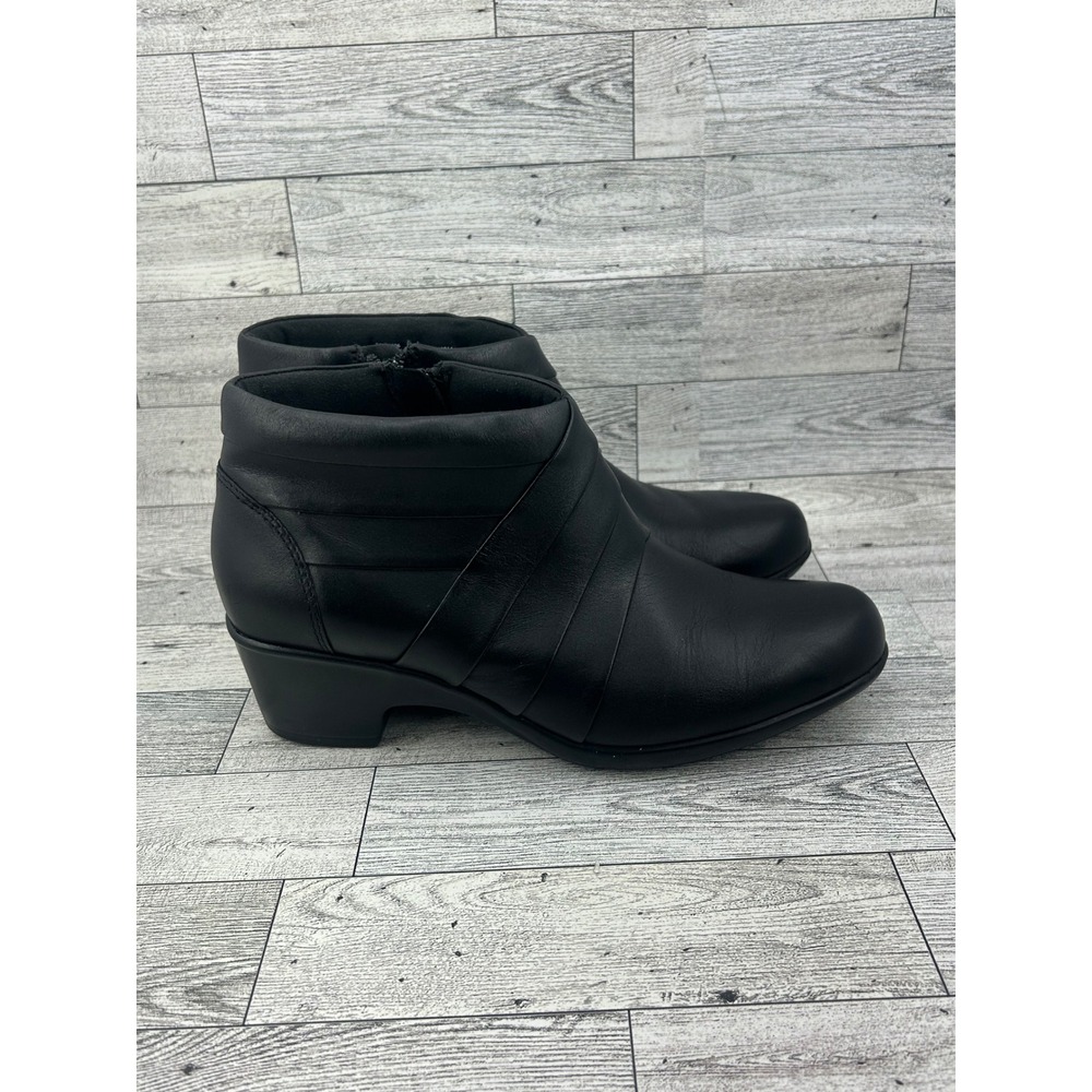 Clarks Collection Black Leather Pleated‎ Ankle Boots Women Sz 8.5M Block Heel - Picture 11 of 13